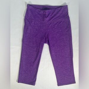 Athleta Cropped Yoga Pants Capris Purple US Size Small